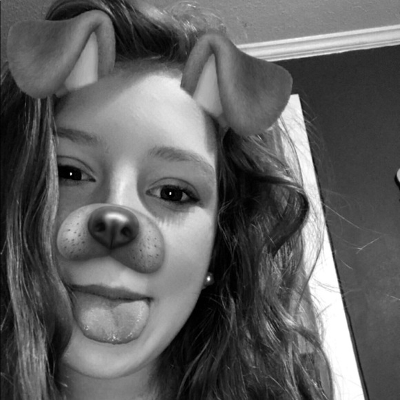 Meet your Posher, Kaitlyn - Picture 1 of 1